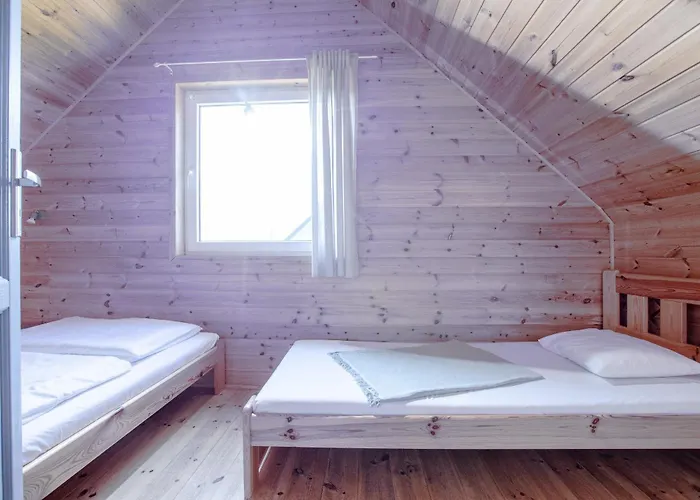 롯지 Letniskowe Modrzew